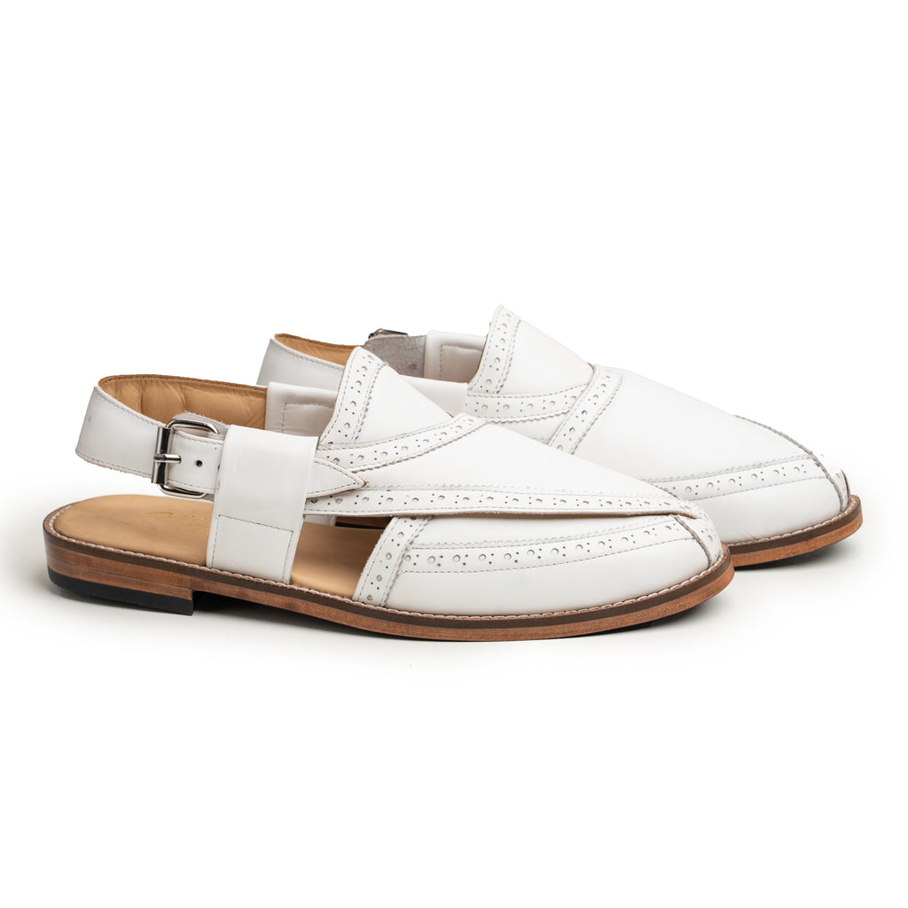 Buy Sandals For Men's Everest Couro
